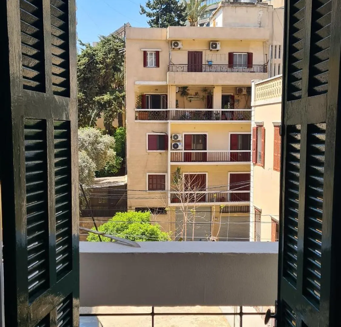 Prime Location - Steps From Beirut Most Lively District - Quiet Spacious And Authentic House Apartment